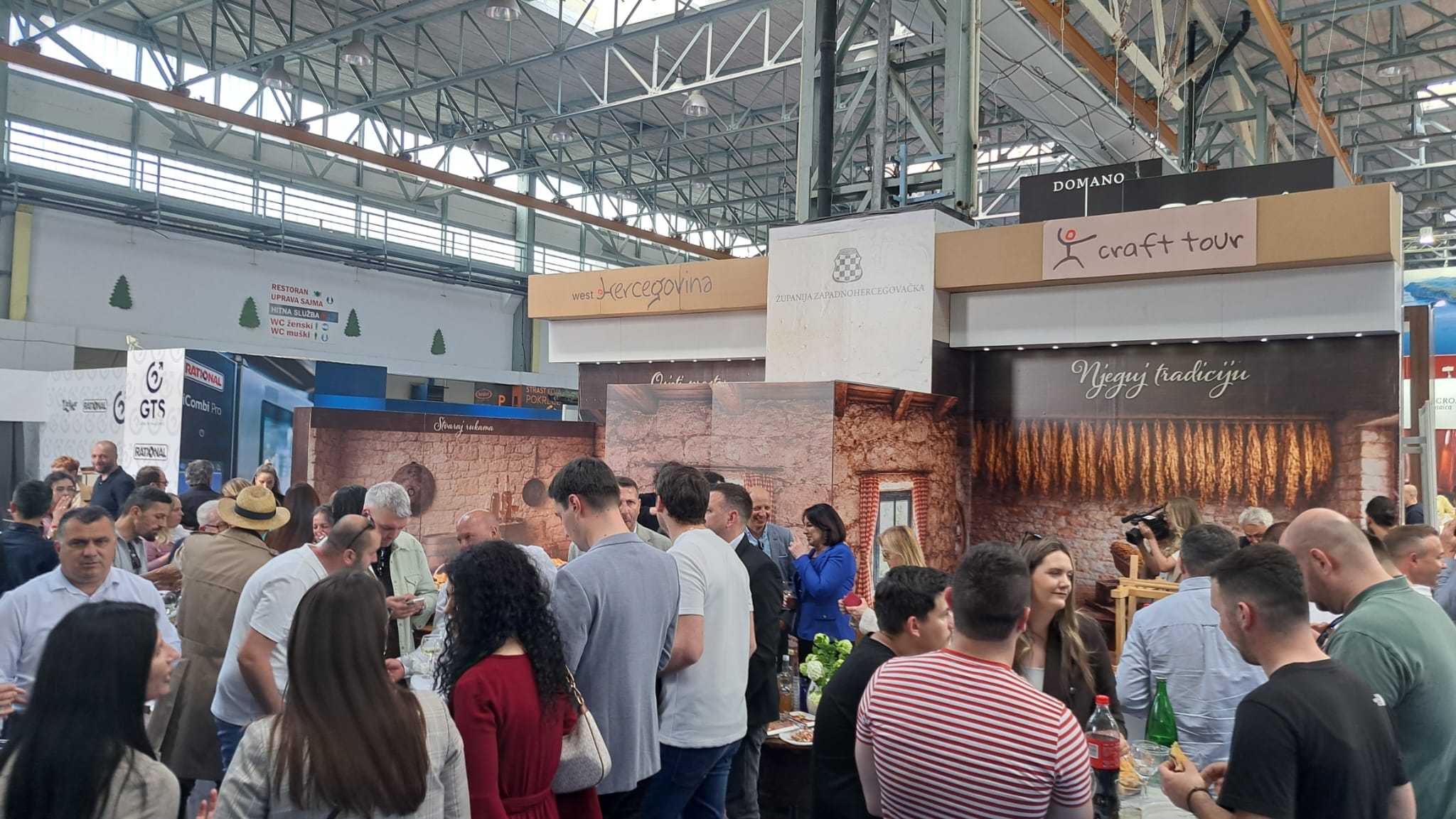 fb65ace9 7359 426c 921a 6a7c0267dec0